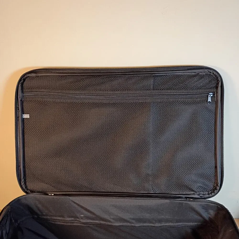 Vintage SUN Sports Black Softside Rolling Suitcase Luggage 2-Wheel Travel Bag